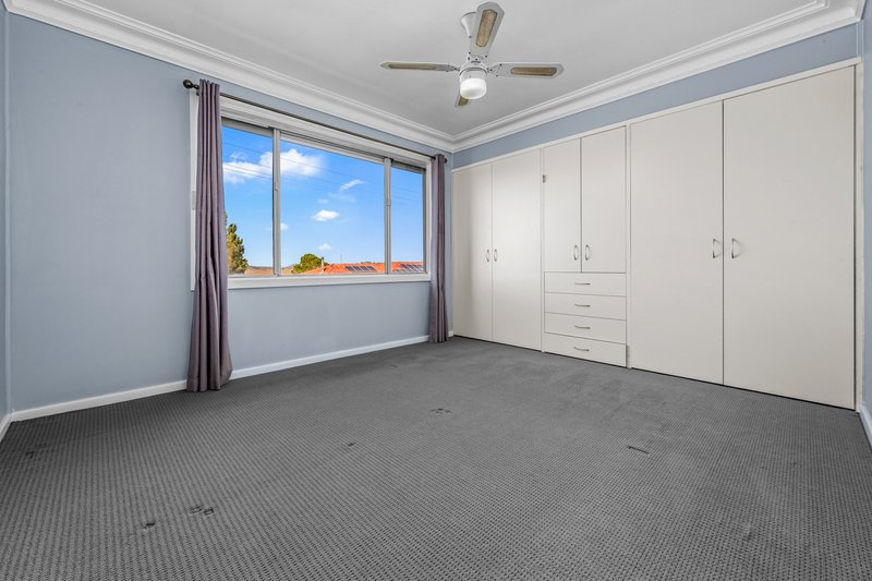 Photo - 53 Wentworth Street, Telarah NSW 2320 - Image 11