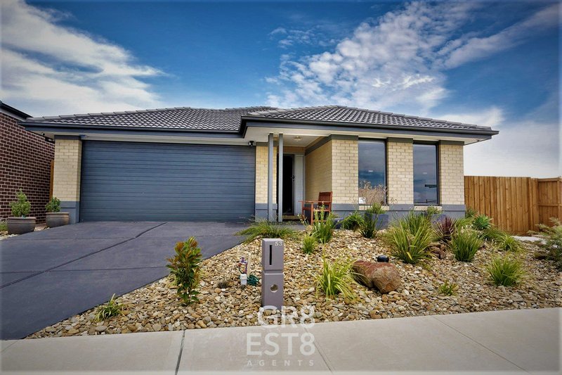 53 Wilmington Avenue, Cranbourne West VIC 3977