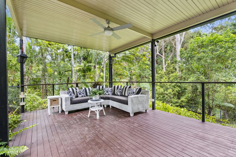 Photo - 53 Winderadeen Drive, Highland Park QLD 4211 - Image 16