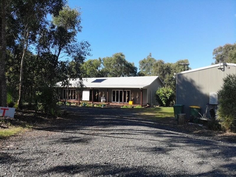 Photo - 53 Windsor Drive, Hay Point QLD 4740 - Image 2