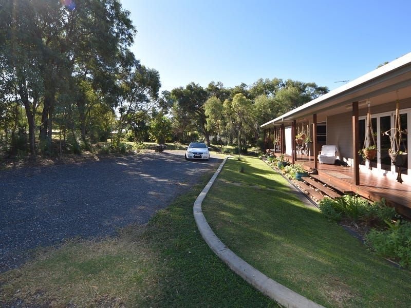 Photo - 53 Windsor Drive, Hay Point QLD 4740 - Image 3