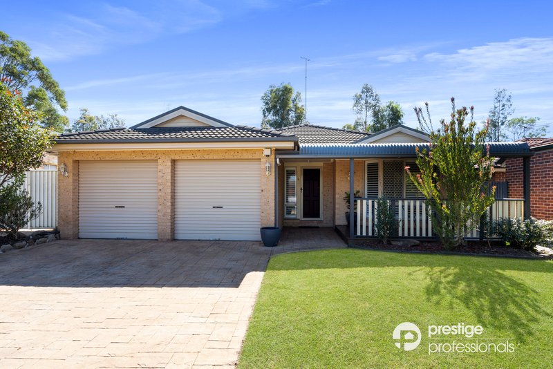 53 Wombeyan Court, Wattle Grove NSW 2173