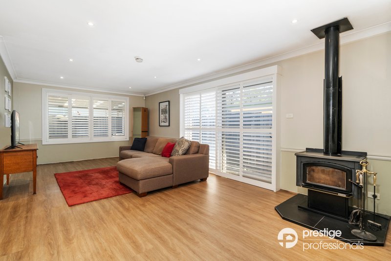 Photo - 53 Wombeyan Court, Wattle Grove NSW 2173 - Image 5