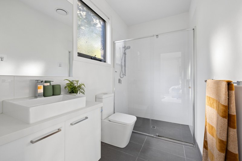 Photo - 5/30-32 Lyonsville Avenue, Preston VIC 3072 - Image 11