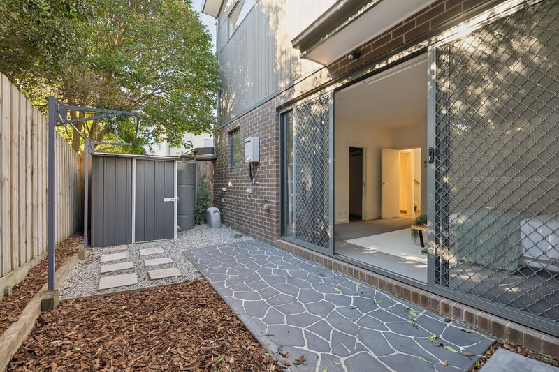 Photo - 5/30-32 Lyonsville Avenue, Preston VIC 3072 - Image 15