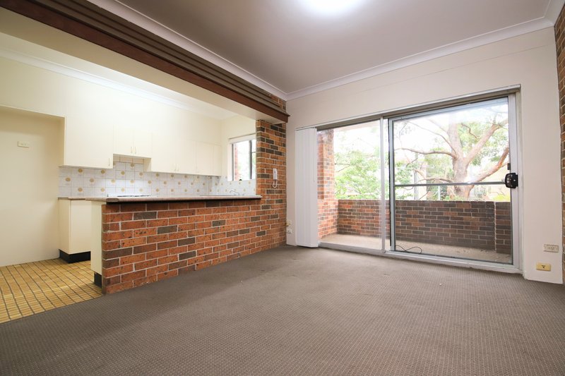 Photo - 5/30-34 Sir Joseph Banks Street, Bankstown NSW 2200 - Image 1