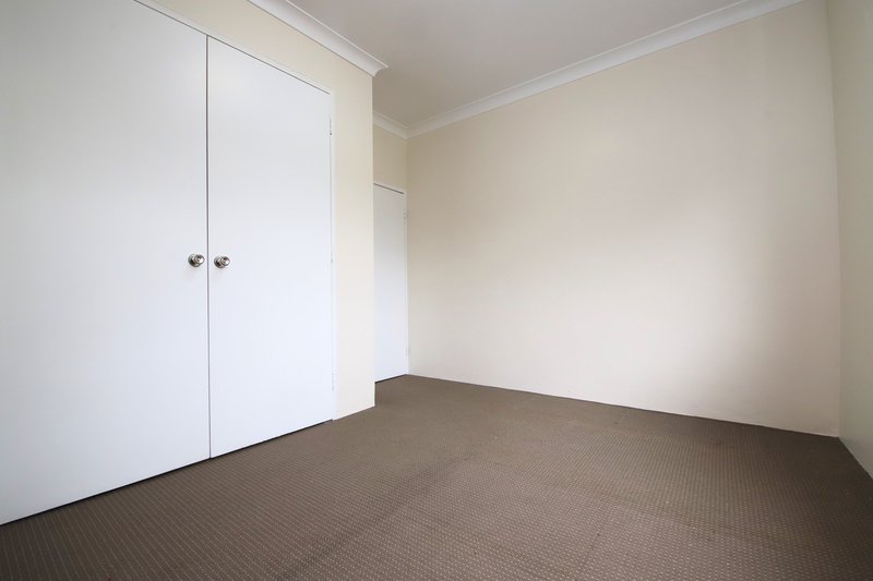 Photo - 5/30-34 Sir Joseph Banks Street, Bankstown NSW 2200 - Image 4