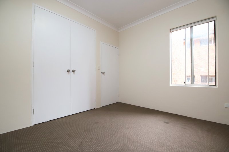 Photo - 5/30-34 Sir Joseph Banks Street, Bankstown NSW 2200 - Image 5