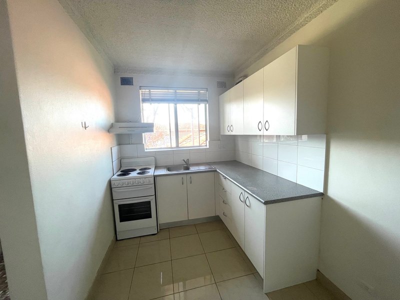 Photo - 5/30 Arthur Street, Punchbowl NSW 2196 - Image 2