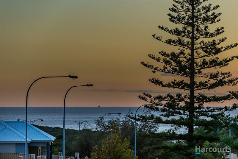 Photo - 530 Burns Beach Road, Burns Beach WA 6028 - Image 4