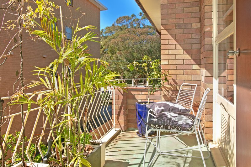 Photo - 5/30 Clarence Avenue, Dee Why NSW 2099 - Image 7