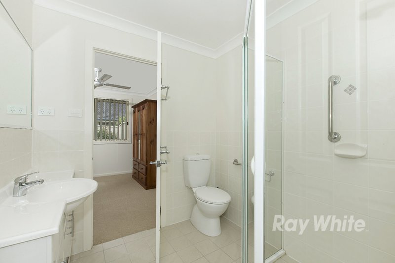 Photo - 5/305 Main Road, Fennell Bay NSW 2283 - Image 3