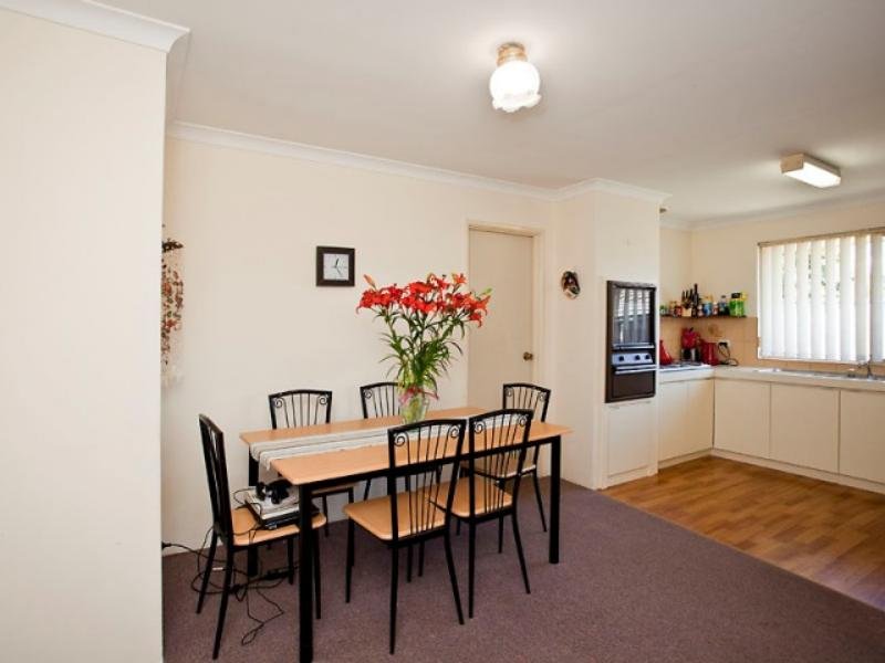 Photo - 5/31-33 Bower Street, Doubleview WA 6018 - Image 9