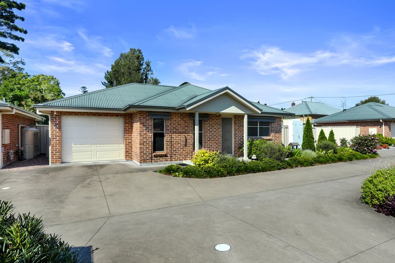 Photo - 5/31-33 Glenelg Street, Raymond Terrace NSW 2324 - Image 1