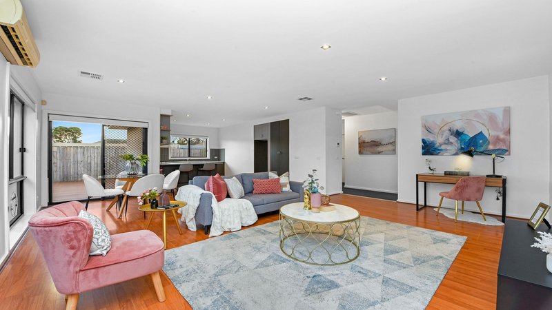 Photo - 5/31 Dunblane Road, Noble Park VIC 3174 - Image 8