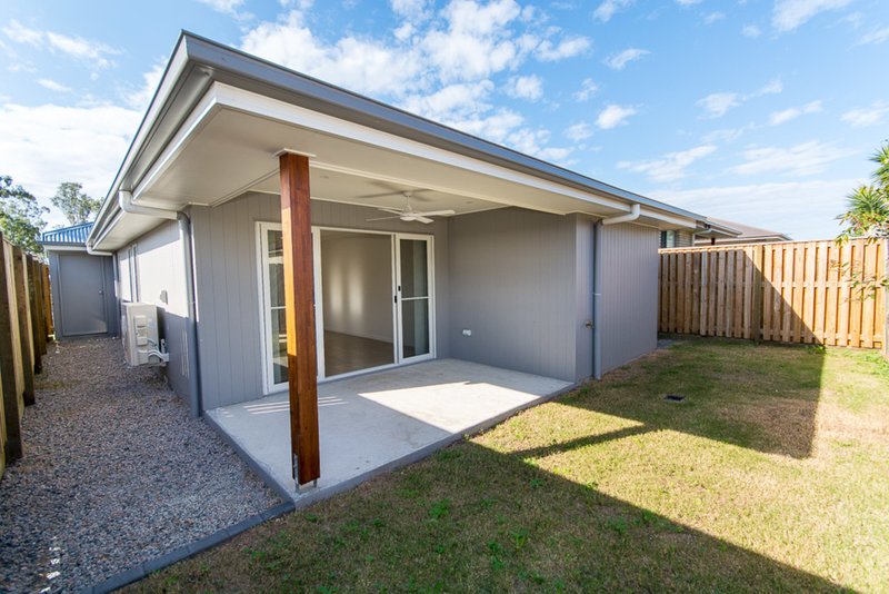 Photo - 5/31 Matthew Street, Carseldine QLD 4034 - Image 12