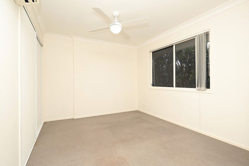 Photo - 5/31 Mclay Street, Coorparoo QLD 4151 - Image 9