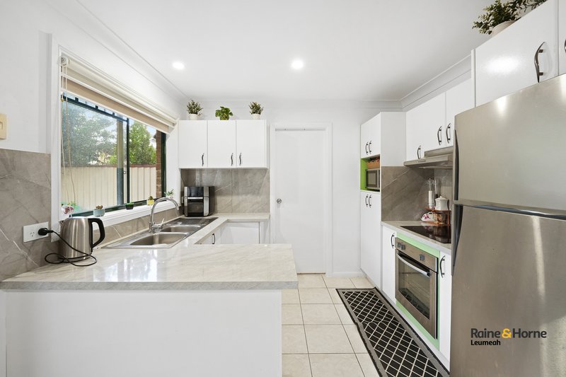 Photo - 5/31 Myee Road, Macquarie Fields NSW 2564 - Image 4