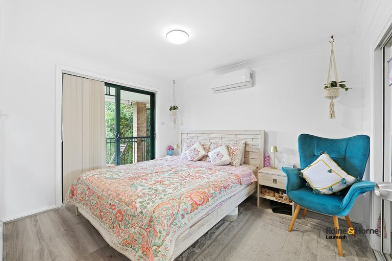 Photo - 5/31 Myee Road, Macquarie Fields NSW 2564 - Image 5