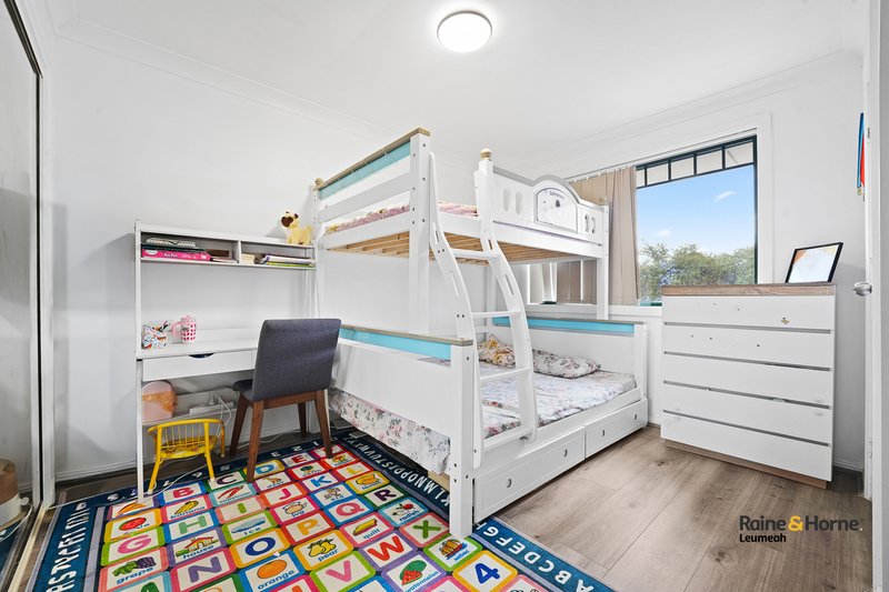 Photo - 5/31 Myee Road, Macquarie Fields NSW 2564 - Image 6