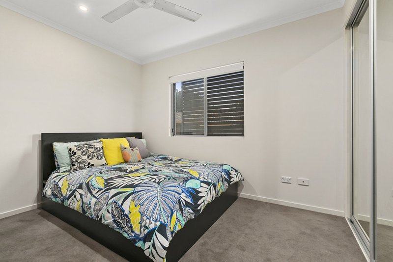 Photo - 5/31 Palmer Street, Greenslopes QLD 4120 - Image 5