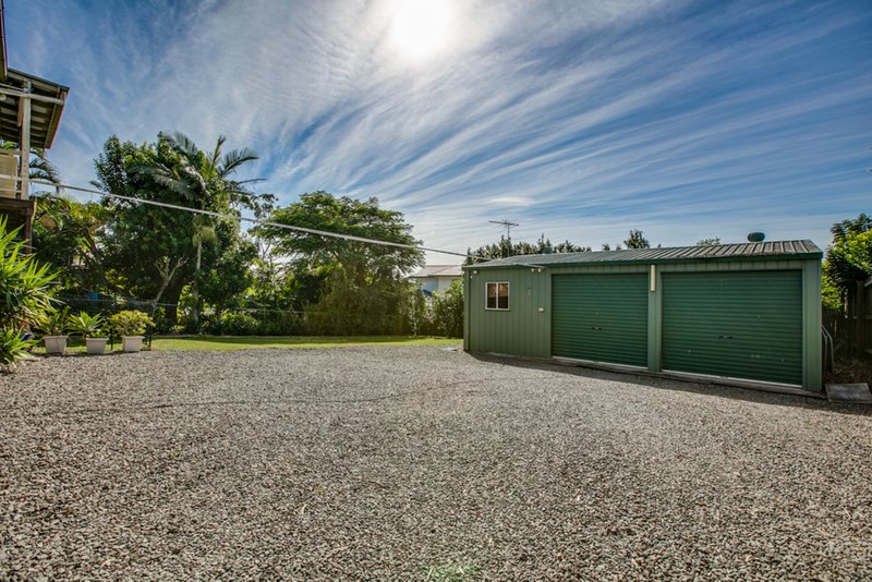 Photo - 531 Tingal Road, Wynnum QLD 4178 - Image 9