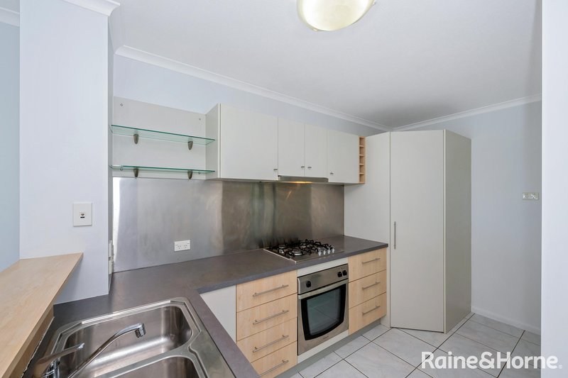 Photo - 53/11-17 Stanley Street, Townsville City QLD 4810 - Image 3