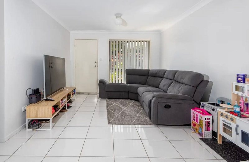 Photo - 53/16 Bluebird Ave , Ellen Grove QLD 4078 - Image 2