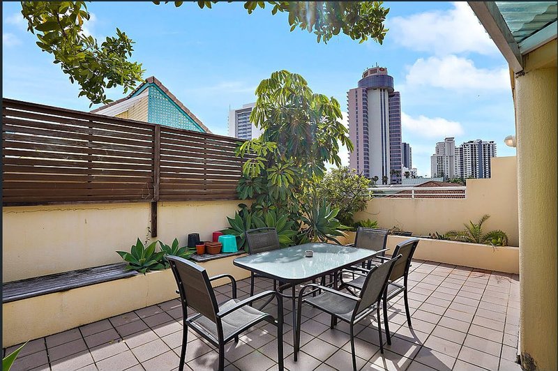 Photo - 53/19 Monte Carlo Avenue, Surfers Paradise QLD 4217 - Image 10