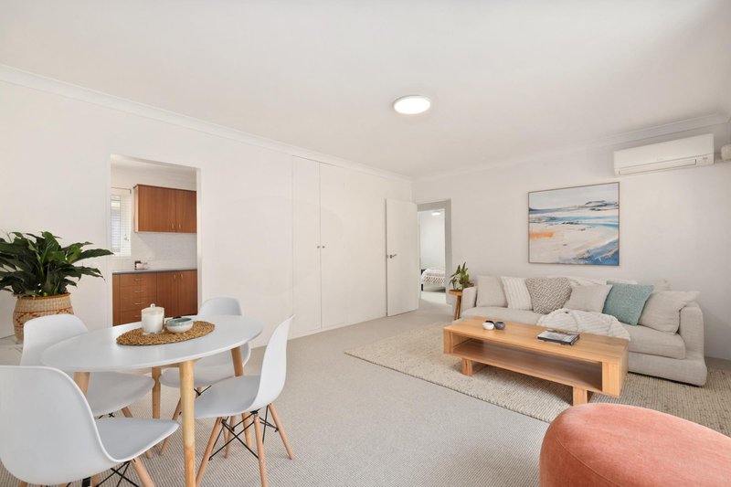 Photo - 5/32 Seabeach Avenue, Mona Vale NSW 2103 - Image 4