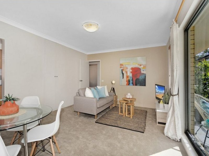 Photo - 5/32 Seabeach Avenue, Mona Vale NSW 2103 - Image 3