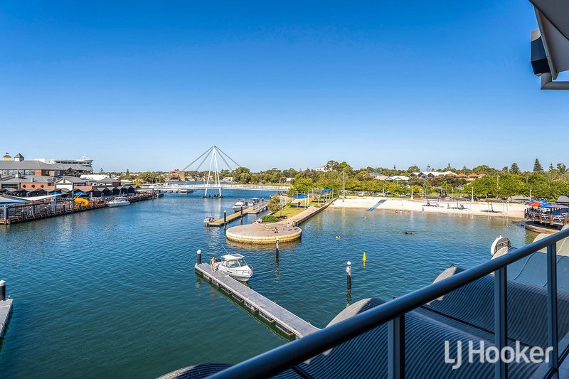 Photo - 53/2 The Palladio , Mandurah WA 6210 - Image 1