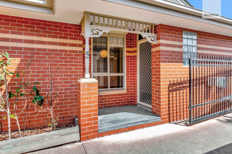 Photo - 5/320 Bell Street, Coburg VIC 3058 - Image