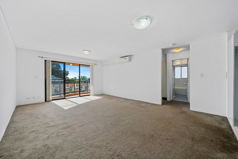 Photo - 53/25-27 Kildare Road, Blacktown NSW 2148 - Image 2