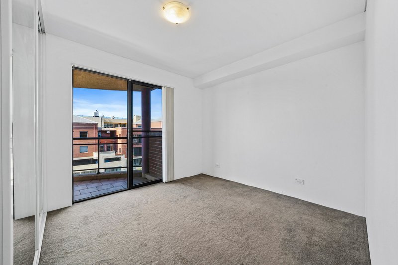 Photo - 53/25-27 Kildare Road, Blacktown NSW 2148 - Image 5