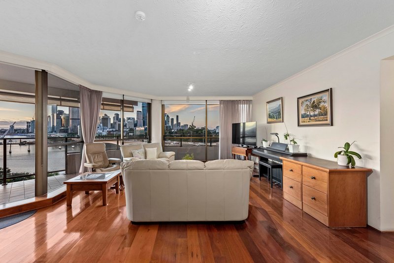 Photo - 53/26 Lower River Terrace, South Brisbane QLD 4101 - Image 5