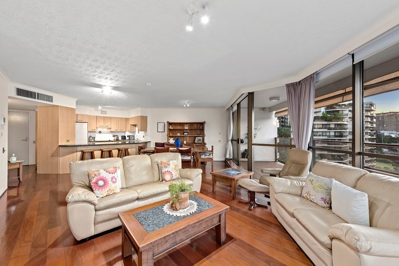 Photo - 53/26 Lower River Terrace, South Brisbane QLD 4101 - Image 7