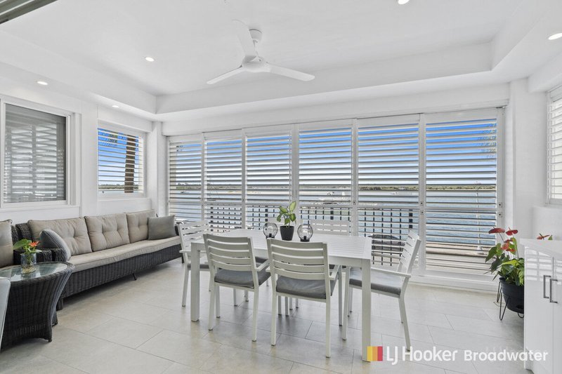 Photo - 5/326 Marine Parade, Labrador QLD 4215 - Image 7