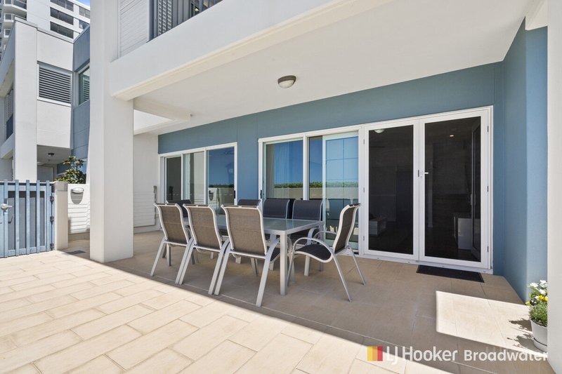 Photo - 5/326 Marine Parade, Labrador QLD 4215 - Image 23