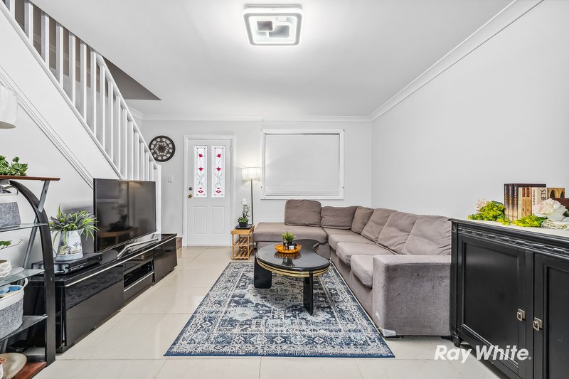 Photo - 5/33-35 Meacher Street, Mount Druitt NSW 2770 - Image 2