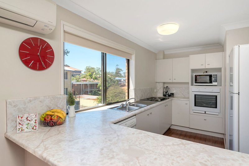 Photo - 5/33 Cadell Street, Toowong QLD 4066 - Image 2