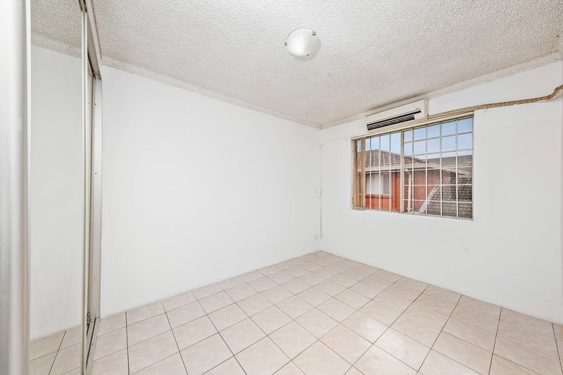 Photo - 5/33 Park Road, Cabramatta NSW 2166 - Image 5