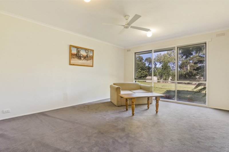 Photo - 533 Sayers Road, Hoppers Crossing VIC 3029 - Image 15