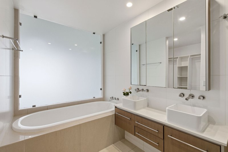 Photo - 53/3030 The Boulevarde , Carrara QLD 4211 - Image 10