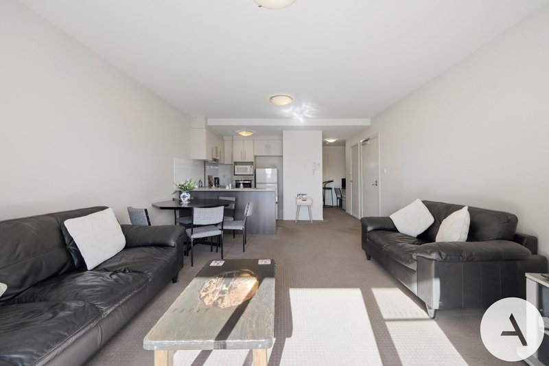 Photo - 53/311 Flemington Road, Franklin ACT 2913 - Image 5