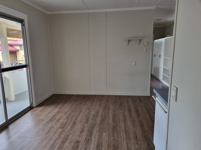 Photo - 5/339 Esplanade , Scarness QLD 4655 - Image 1