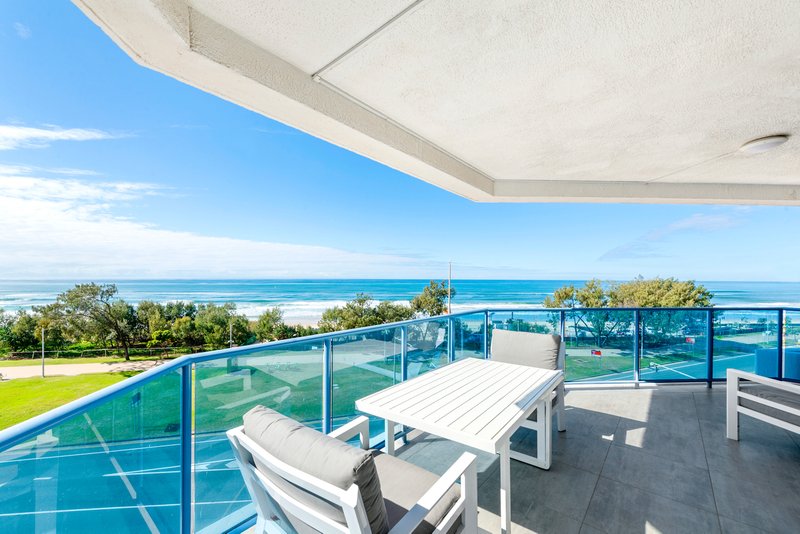 Photo - 5/3456 Main Beach Parade, Surfers Paradise QLD 4217 - Image 1