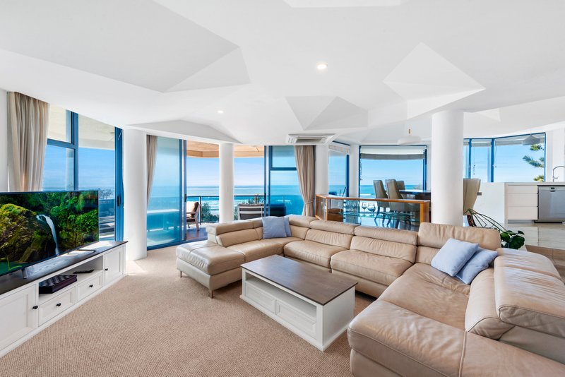 Photo - 5/3456 Main Beach Parade, Surfers Paradise QLD 4217 - Image 4