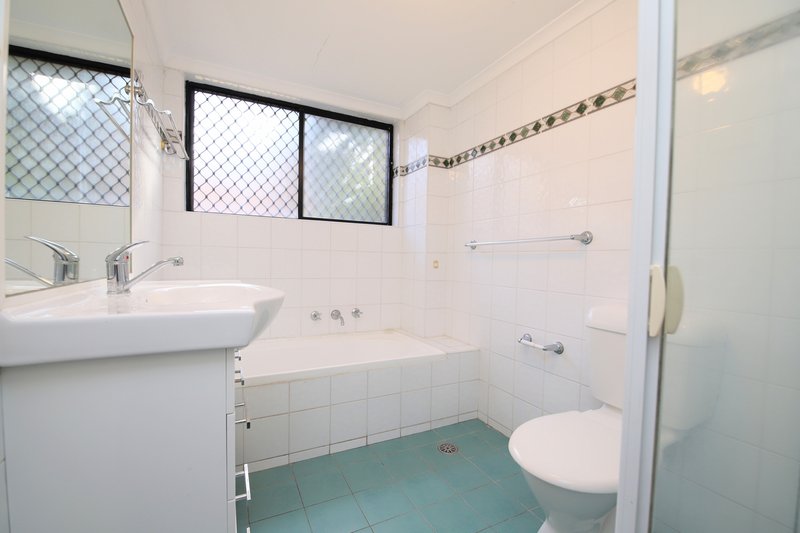 Photo - 5/35 Brandon Avenue, Bankstown NSW 2200 - Image 4