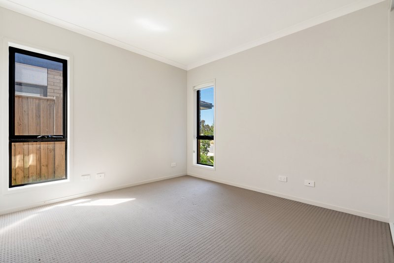 Photo - 535 Mandalay Circuit, Beveridge VIC 3753 - Image 14